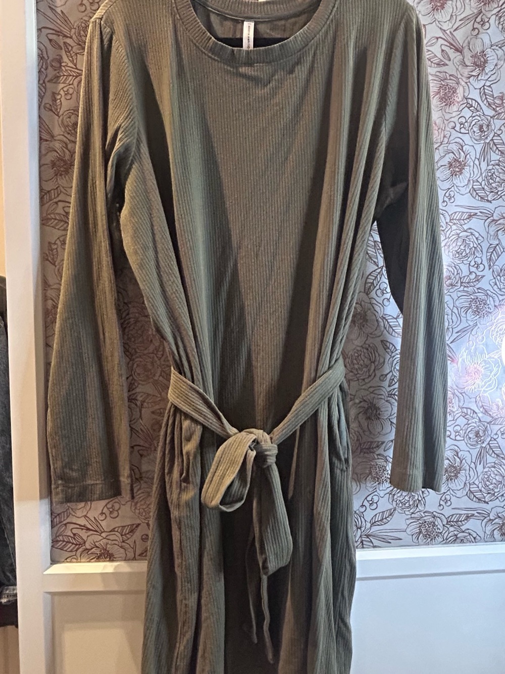 Tie-Waist Long Sleeve Ribbed Dress in Olive Green
